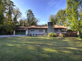 9117 Lullaby Ln, Oak Ridge, TN 37830