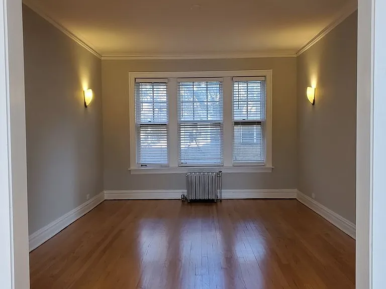 1332 34 W Granville 6206 #10 — Photo 22