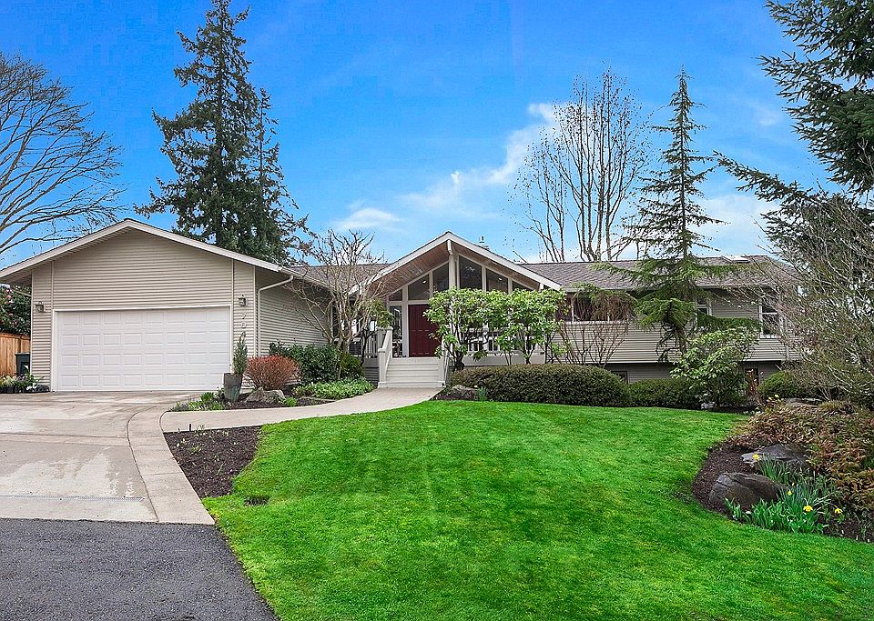 1st image of 7041 80th Ave SE