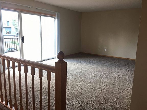 5th image of 14363 Estates Ave