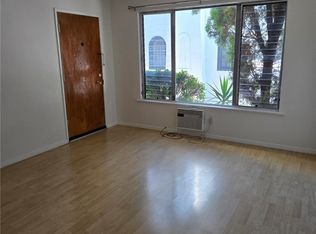 1735 Winona Blvd #1, Los Angeles, CA 90027