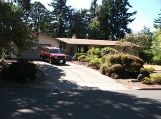 16233 SE Hillside Ln, Milwaukie, OR