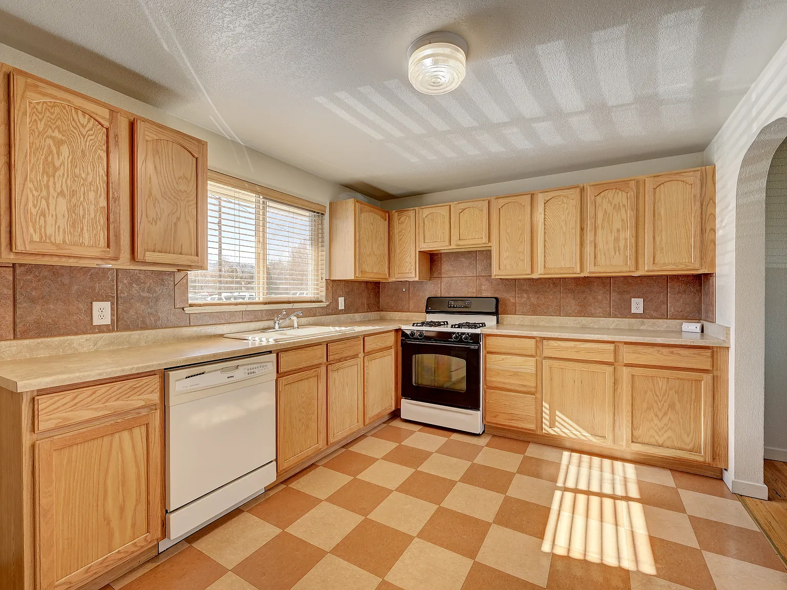 1703 E Bijou St — Photo 2