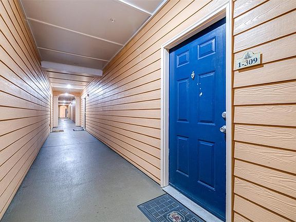 3rd image of 5000 Culbreath Key Way APT 1309