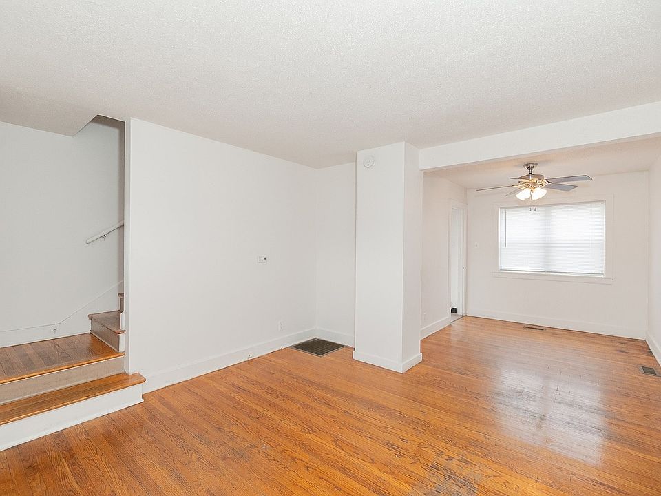 Living and Dining Area