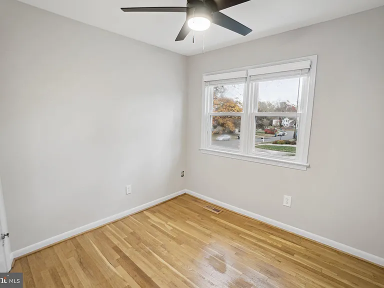 1710 Palm Springs Dr — Photo 16