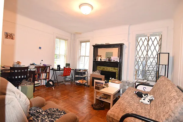 Rented by Manhattan Spaces | media 17