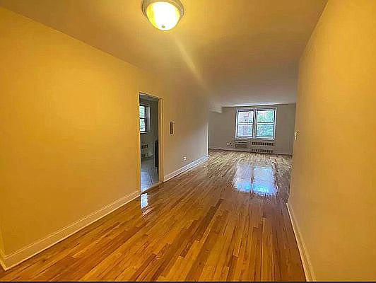 1st image of 41-10 Bowne St #4Z
