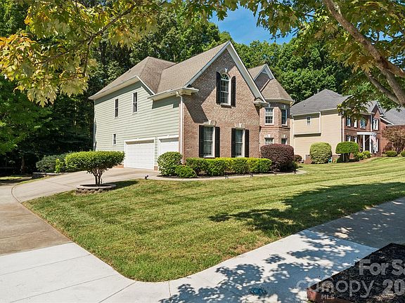 5th image of 11338 Canoe Cove Ln