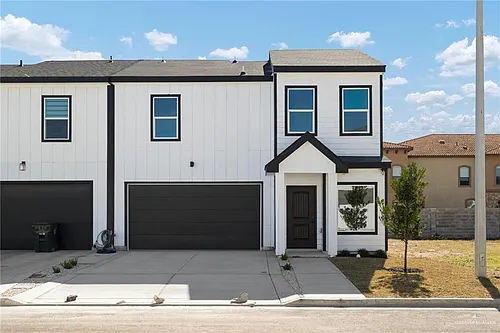 2800 Stablewood Photo 1