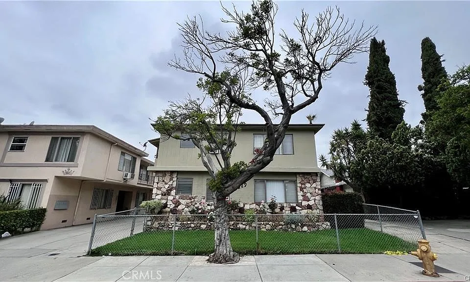 919 N Orange Grove Ave #5