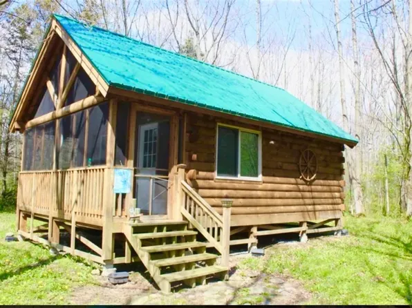330 Cummings Rd #7, Lacona, NY 13083