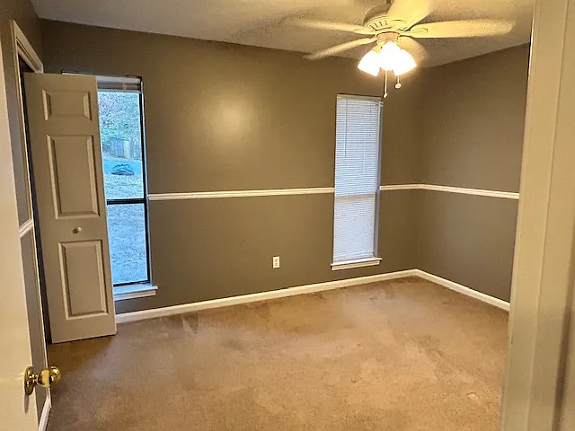 Guest Bedroom1 with Bi-fold door closet