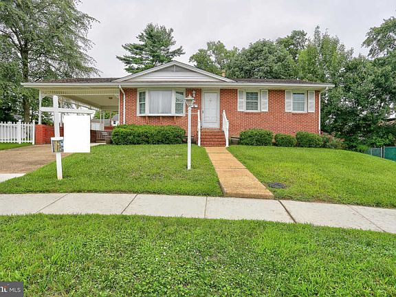 4th image of 8 Kingbrook Ct