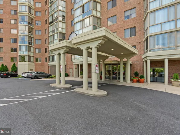 3200 N Leisure World Blvd APT 1017, Silver Spring, MD 20906
