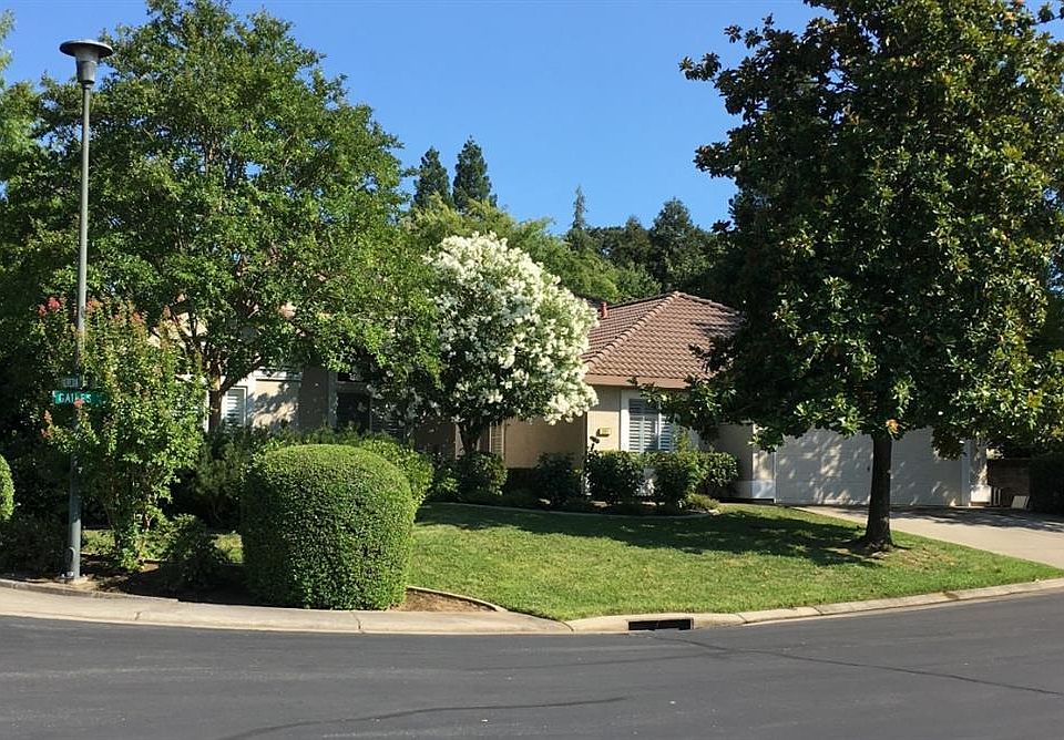 1st image of 301 Gailes Ct
