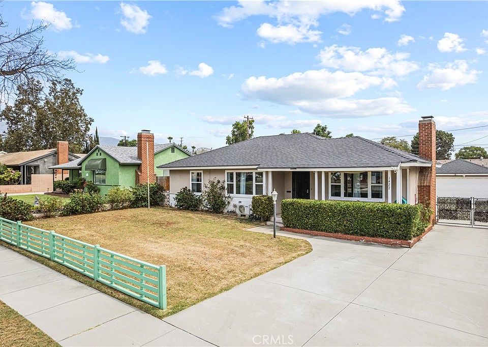 1st image of 1422 N Sultana Ave