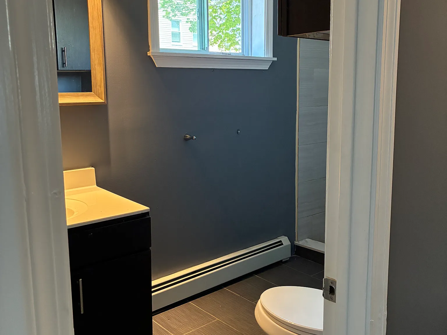 2 bed, $1,600 — Photo 2