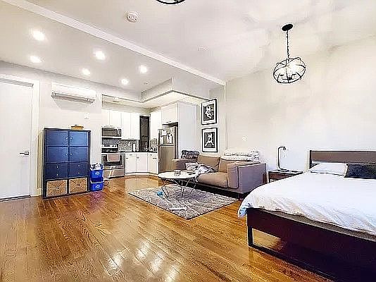 1st image of 2164 Fulton St #1R