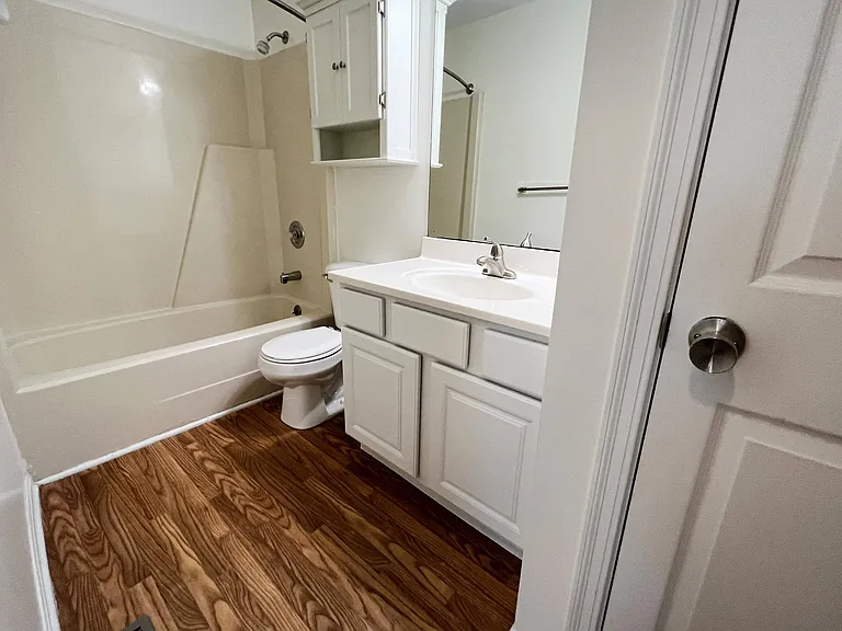 The Villas at Kingswood — Photo 16