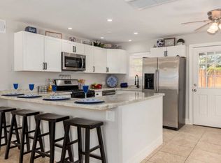 1656 E Mitchell Dr, Phoenix, AZ 85016