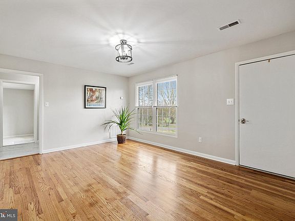 5th image of 3324 Ingram Dr