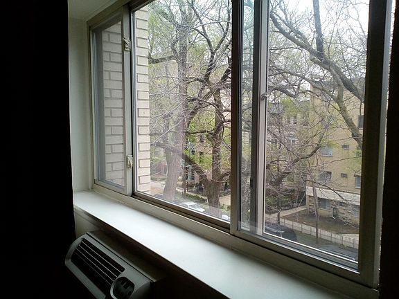 4th image of 2629 N Hampden Ct APT 404