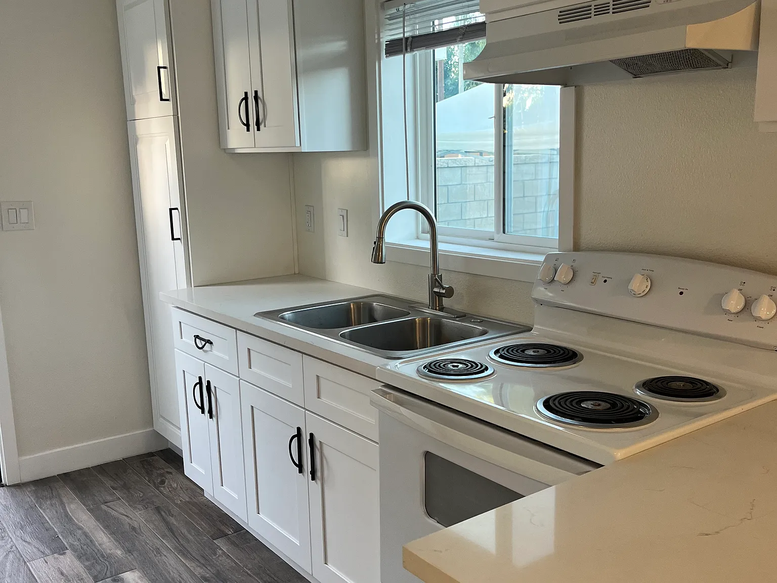 Studio, $1,850 — Photo 4