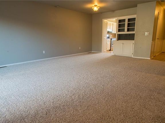 5th image of 2127 NW 118th Ter
