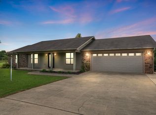 7 Braden Ln, Vilonia, AR 72173