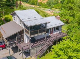 80 Hunters Ridge Rd, Burnsville, NC 28714