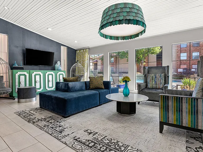 C242360_Calloway_Clubhouse2_02_1