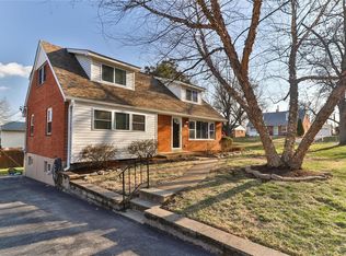 9788 Twin Vista Dr, Saint Louis, MO