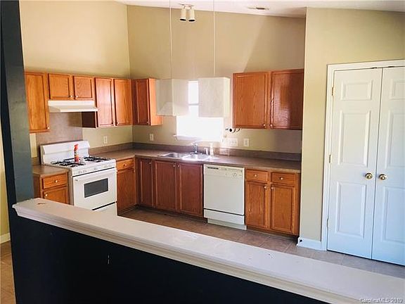 2nd image of 8628 Silver Falls Way