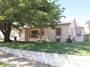 1303 Bristol Dr, Sweetwater, TX 79556
