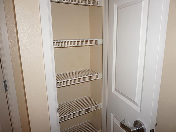 4th image of 12224 NE 8th St APT 210
