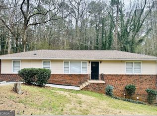 2245 Pinewood Dr, Decatur, GA 30032