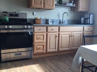 104 International Blvd APT 4, Oakland, CA 94606