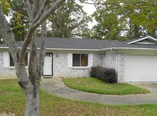 5914 Palo Alto Dr, Little Rock, AR 72209