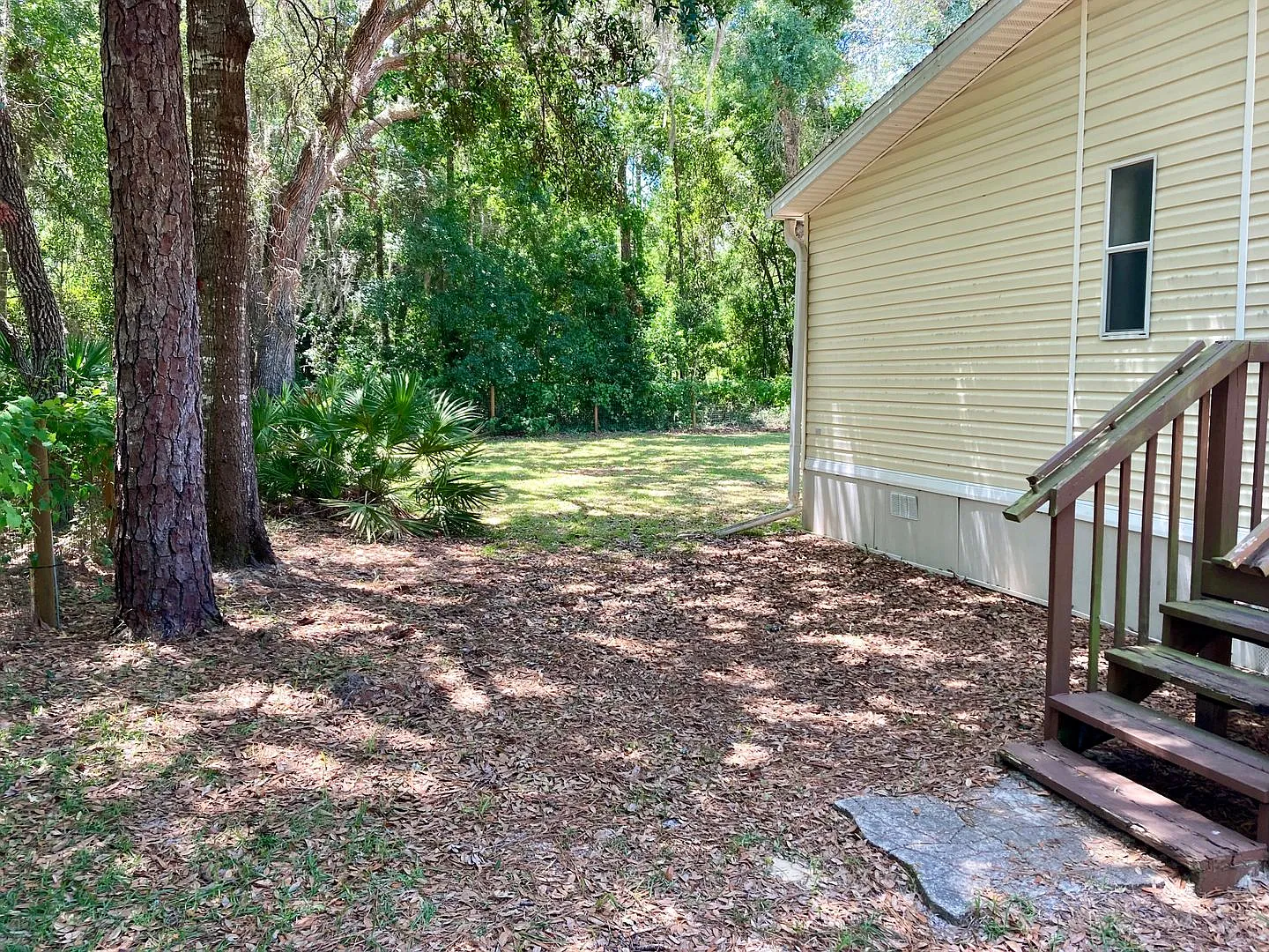 Available Soon! 3 bedroom, 2 bath home with carport and shed! — Photo 4