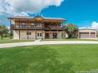 17140 E Highway 90, Kingsbury, TX 78638