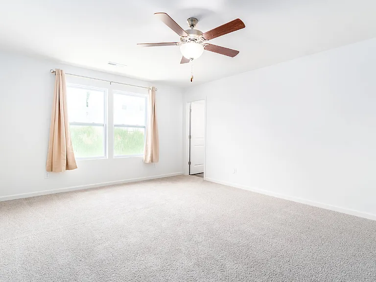 1423 Seawatch Dr — Photo 18