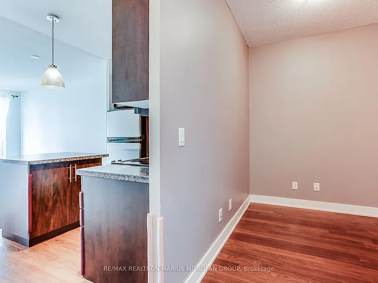 120 Homewood Ave #702 — Photo 18