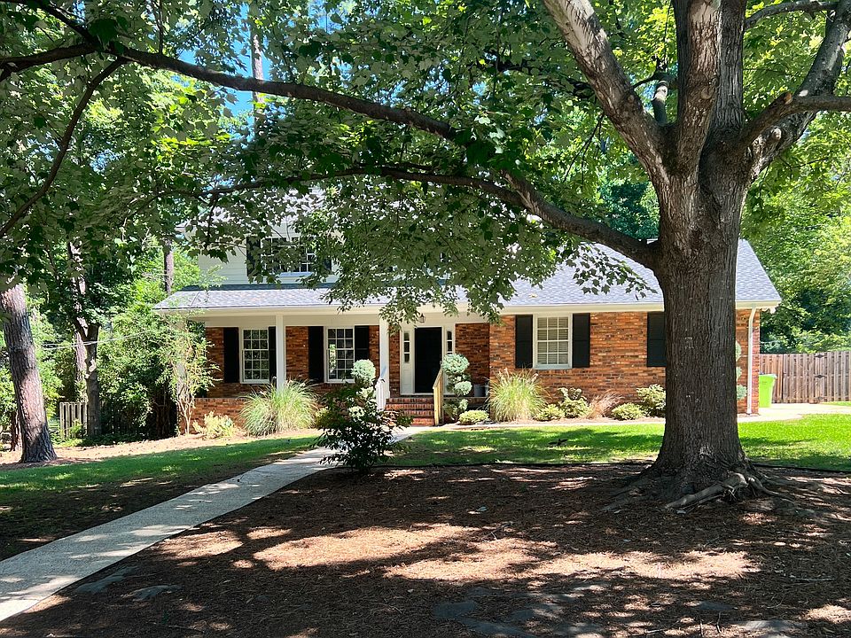2nd image of 1125 Indian Trail Dr
