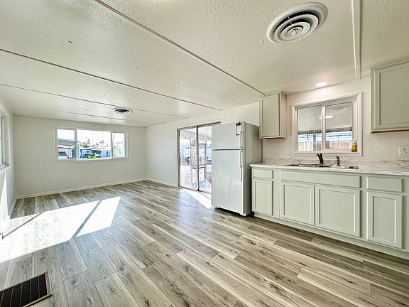 2nd image of 2701 E Allred Ave Lot 119