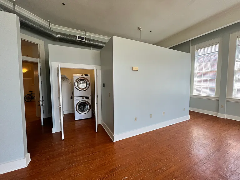 715 Sherman St #10 — Photo 12