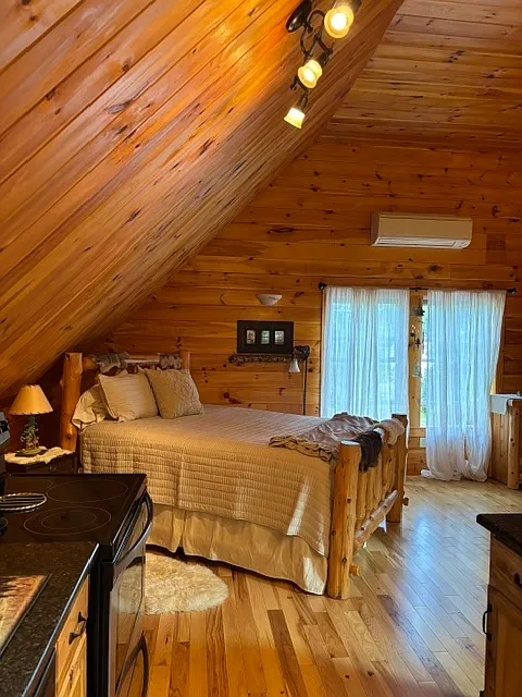 1 bed, 700 sqft, $1,700 — Photo 2
