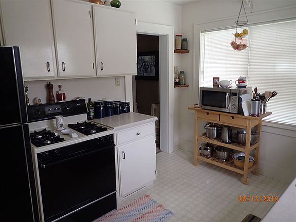 4th image of 54510 N 26th St