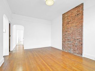 214 8th Ave #2, Brooklyn, NY 11215