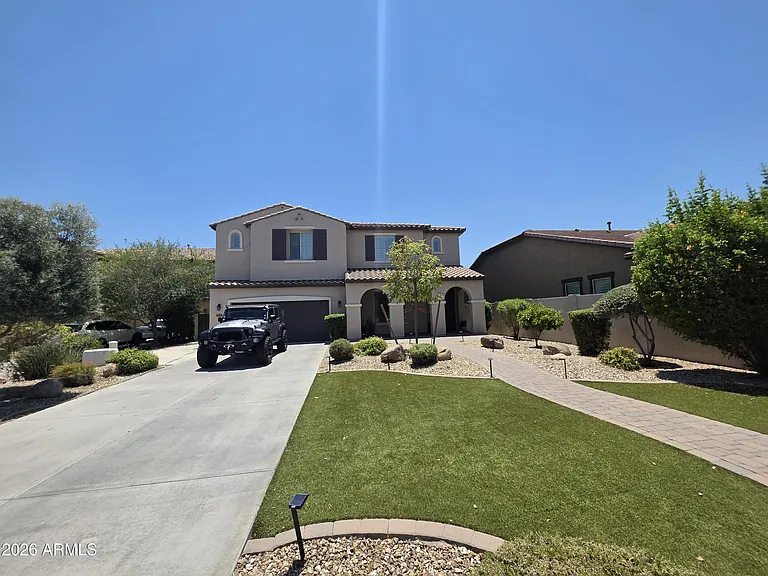 2885 E Citadel Ct — Photo 2
